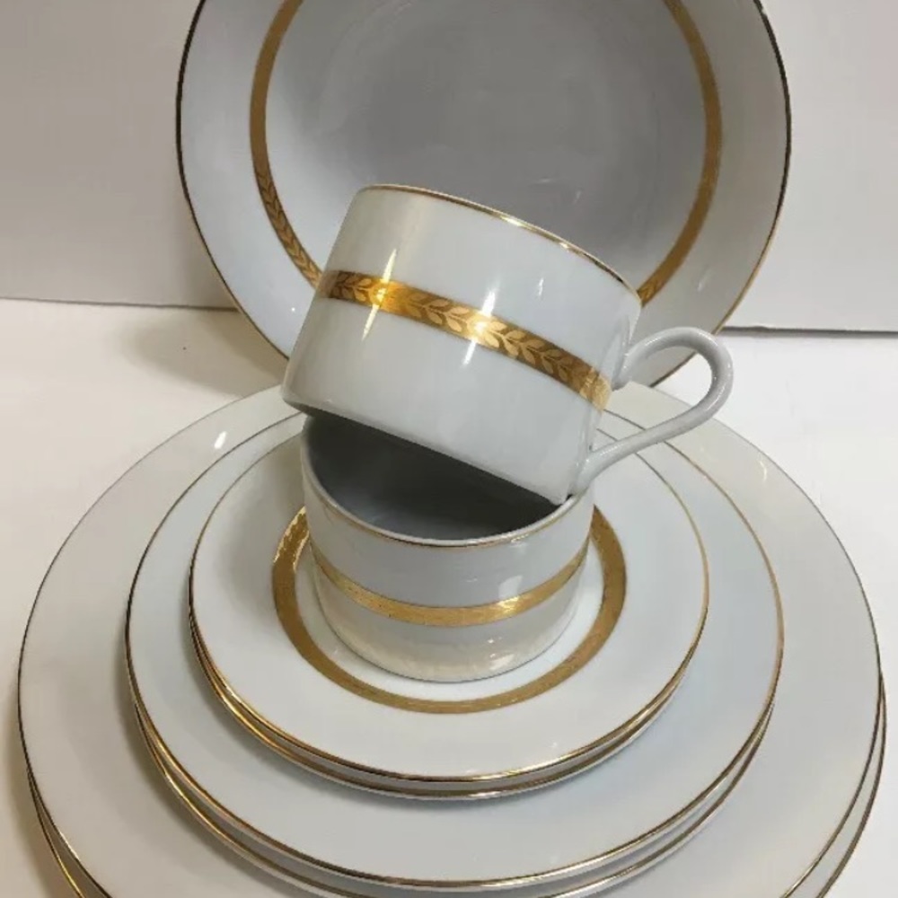 Retroneu Imperial Gold 5 Place Setting